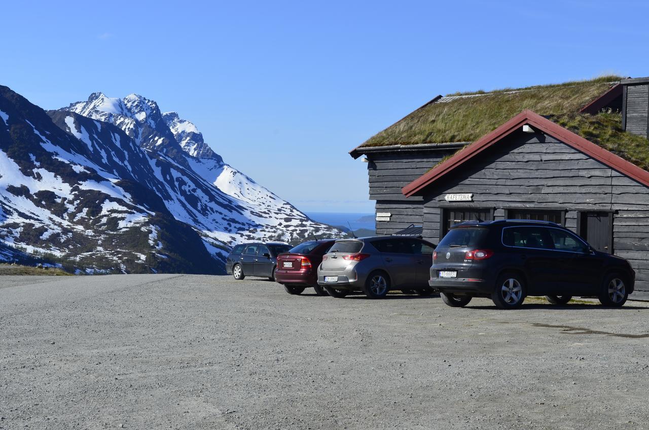 Gildetun Hotel Kvaenangsfjellet Екстериор снимка